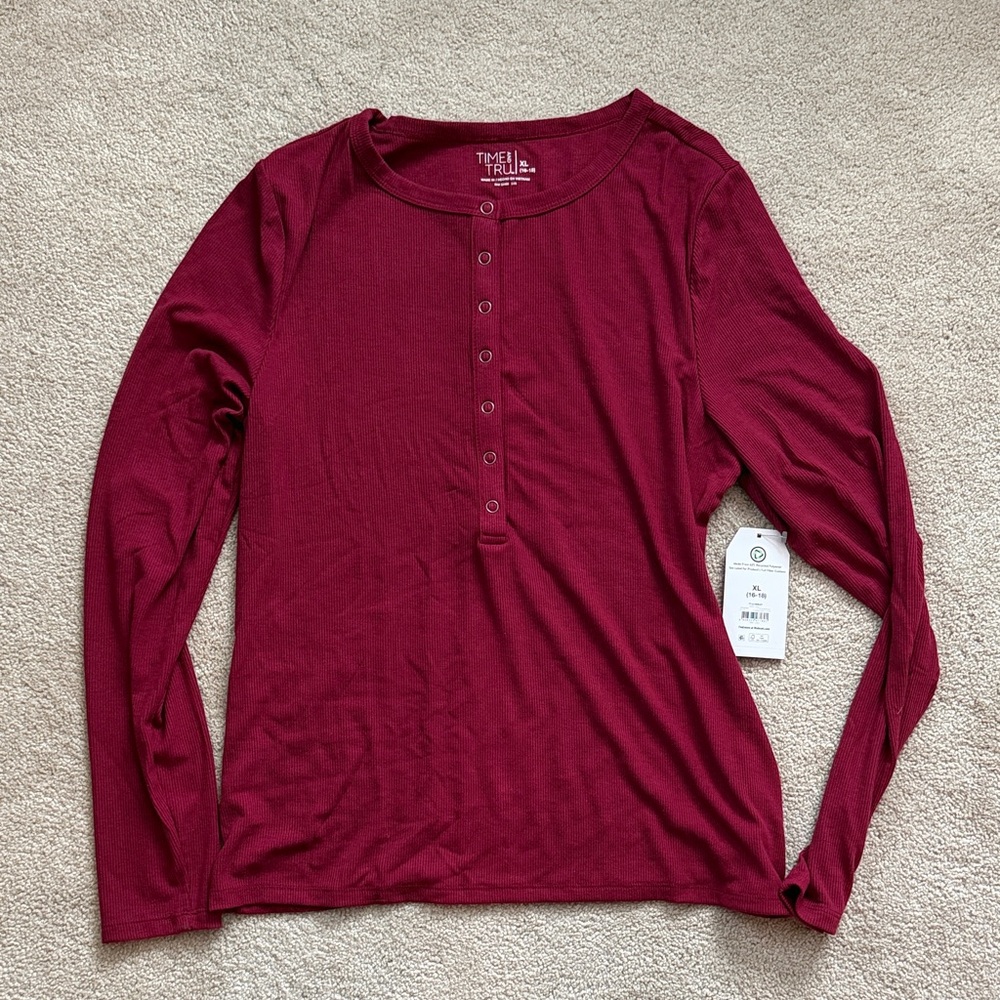 Time and Tru Women's Long Sleeve Henley Top - Burgundy